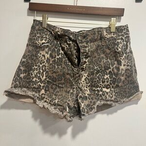 Rewash Leopard Print Jean Shorts